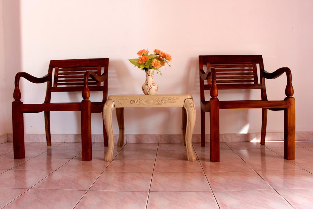 Holiday Guest Inn Negombo Exterior foto